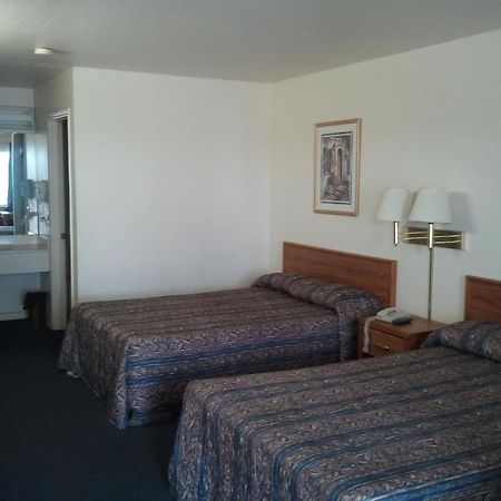 Country Inn Motel San Antonio Buitenkant foto